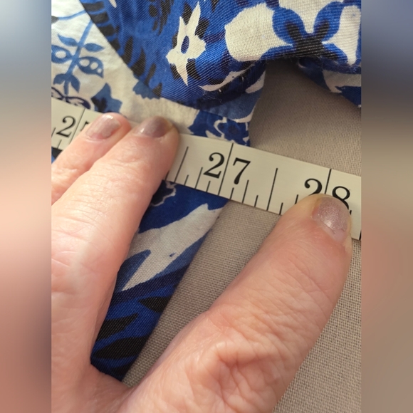 H&M Blue and White Patterned Drawstring Blouse Size X-Large - Picture 5 of 9